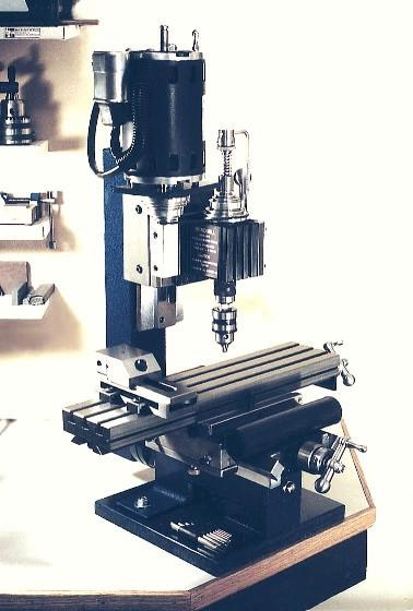 Engineman milling machine with robust design and precision features.