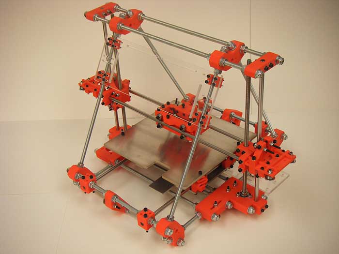 Reprap 3D printer displayed on a machinery website.